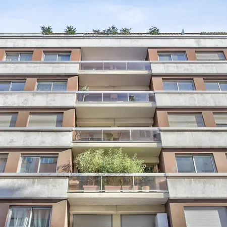 Charlys Avec Sa Terrasse - Welkeys Apartman *